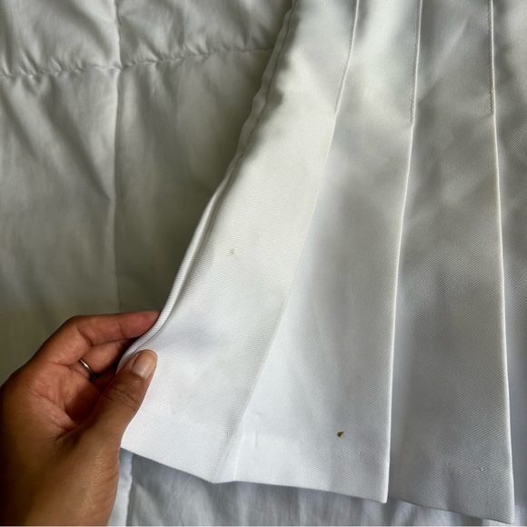 White American Apparel tennis skirt - Picture 7 of 7